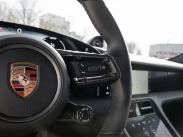 Porsche Taycan 4S Cross Turismo Sport Chrono Package BOSE