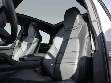 Porsche Cayenne E-Hybrid Coupe