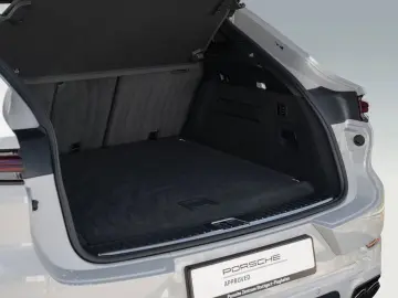 Porsche Cayenne E-Hybrid Coupe