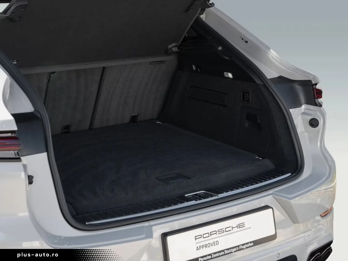 Porsche Cayenne E-Hybrid Coupe