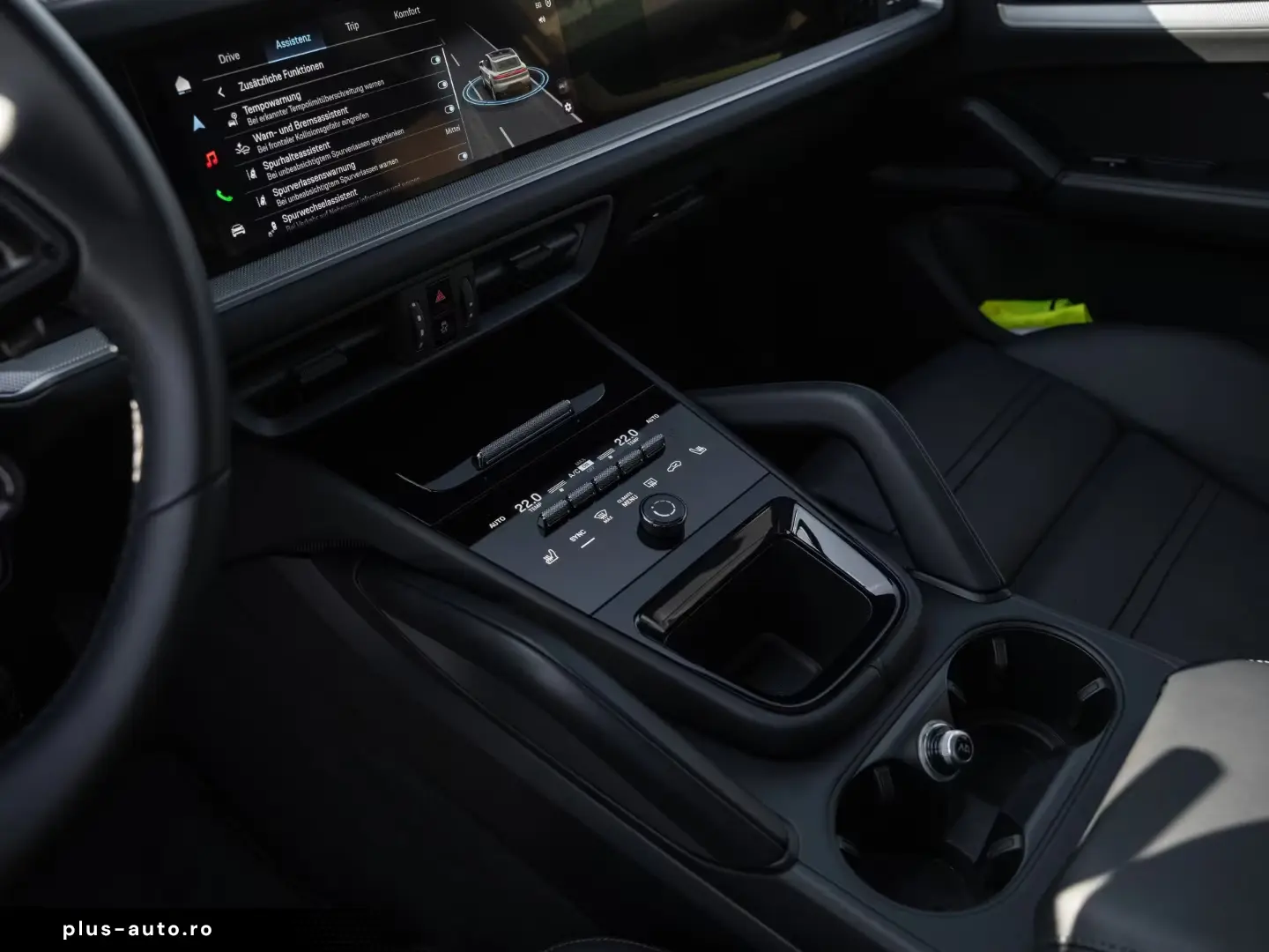 Porsche Cayenne E-Hybrid Coupe