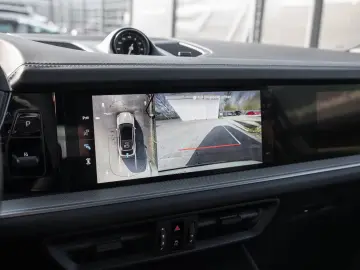 Porsche Cayenne E-Hybrid Coupe