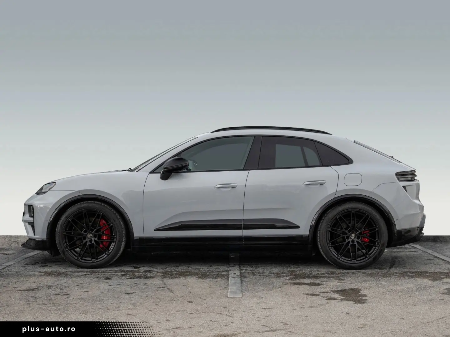 PORSCHE Macan Electric Turbo Burmester HeadUp InnoDrive