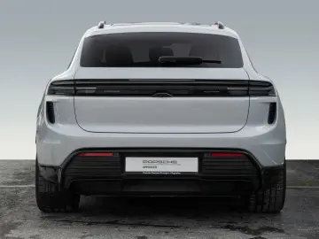 PORSCHE Macan Electric Turbo Burmester HeadUp InnoDrive