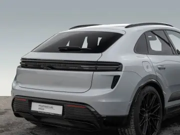 PORSCHE Macan Electric Turbo Burmester HeadUp InnoDrive