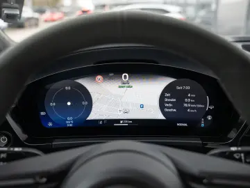 PORSCHE Macan Electric Turbo Burmester HeadUp InnoDrive