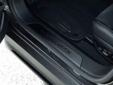 PORSCHE Taycan GTS Sport Turismo InnoDrive Panodach BOSE