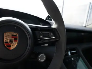 PORSCHE Taycan GTS Sport Turismo InnoDrive Panodach BOSE