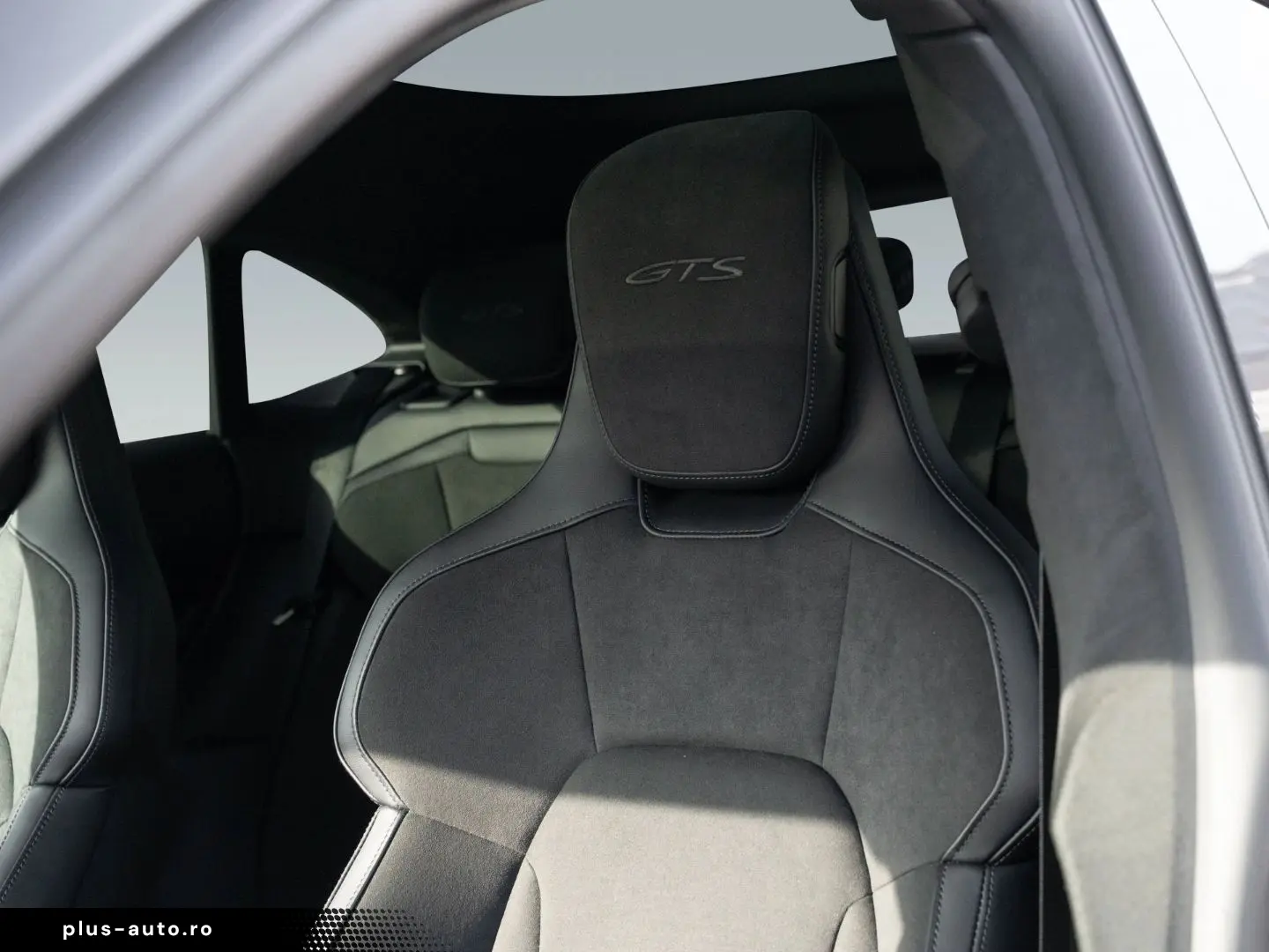 PORSCHE Taycan GTS Sport Turismo InnoDrive Panodach BOSE