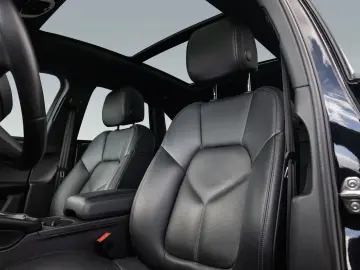 PORSCHE Macan Panorama Dachsystem 14 Wege Sitze BOSE