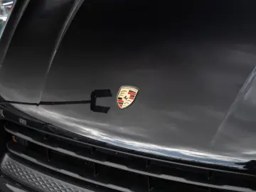 PORSCHE Macan Panorama Dachsystem 14 Wege Sitze BOSE