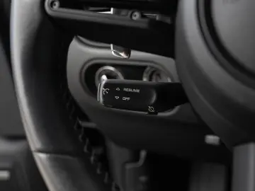 PORSCHE Macan Panorama Dachsystem 14 Wege Sitze BOSE