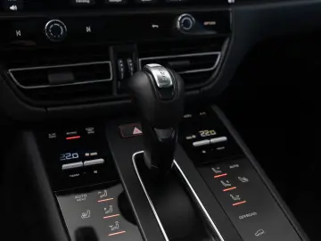 PORSCHE Macan Panorama Dachsystem 14 Wege Sitze BOSE