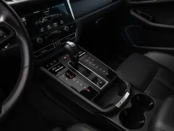 PORSCHE Macan Panorama Dachsystem 14 Wege Sitze BOSE