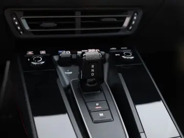 PORSCHE 911 992 Carrera GTS Matrix LED eSD BOSE 90l Tank