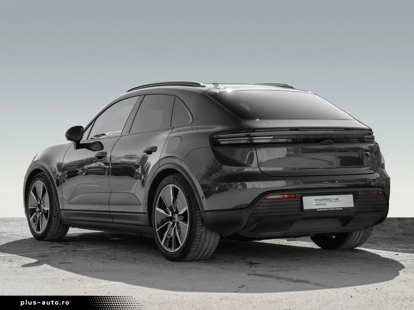 PORSCHE Macan 4 AHK Sport Chrono Paket Luftfederung