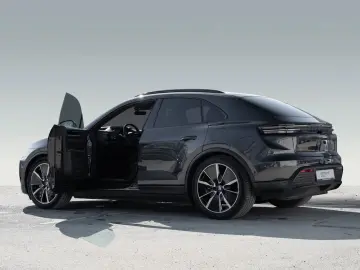 PORSCHE Macan 4 AHK Sport Chrono Paket Luftfederung