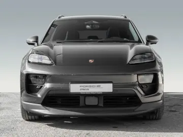 PORSCHE Macan 4 AHK Sport Chrono Paket Luftfederung