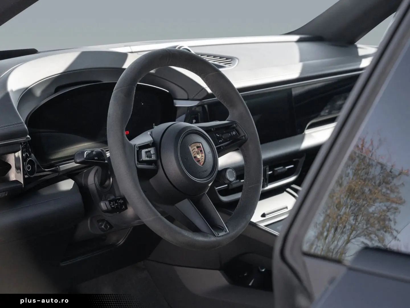 PORSCHE Macan 4 AHK Sport Chrono Paket Luftfederung