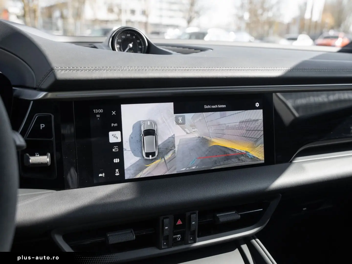 PORSCHE Macan 4 AHK Sport Chrono Paket Luftfederung