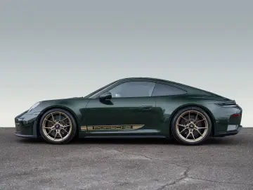 Porsche 992-2 (911) GT3 with Touring package
