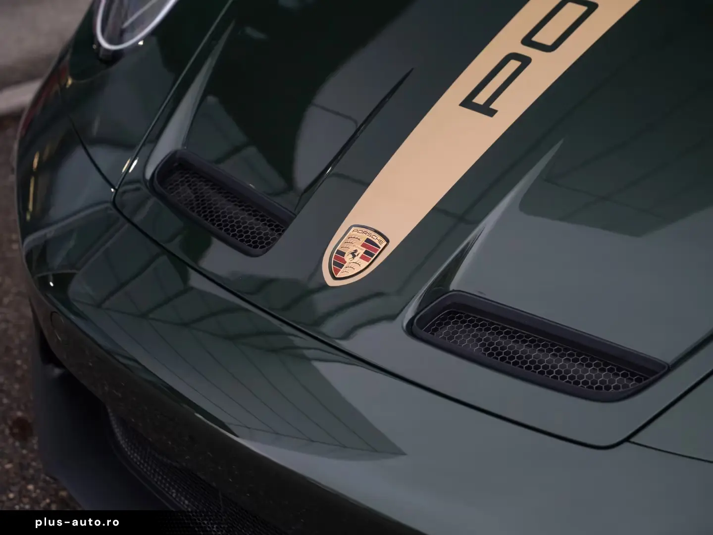 Porsche 992-2 (911) GT3 with Touring package