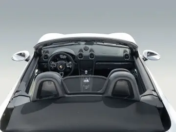PORSCHE Boxster GTS 4.0 PDK CarPlay BOSE Navi LED
