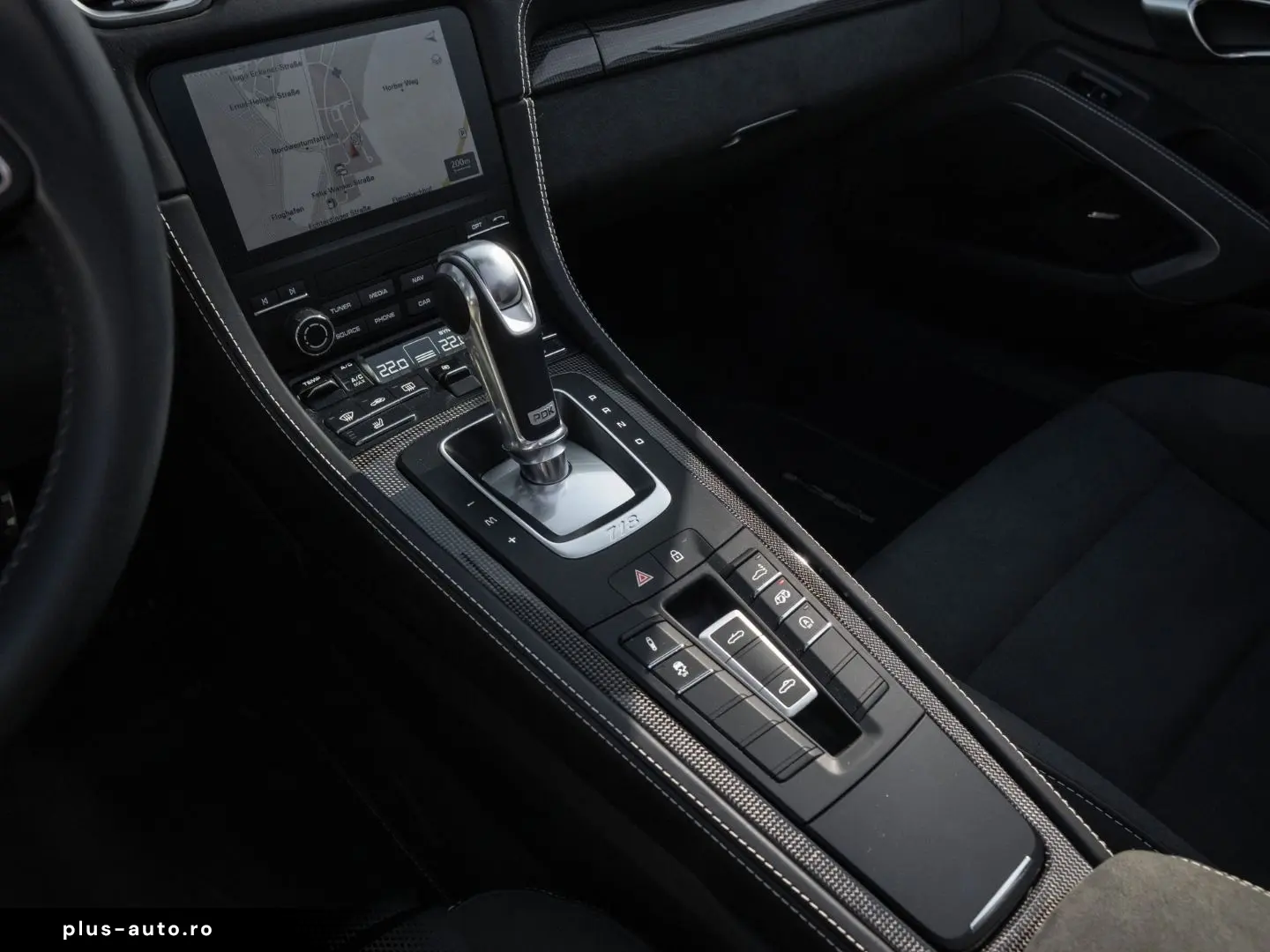 PORSCHE Boxster GTS 4.0 PDK CarPlay BOSE Navi LED