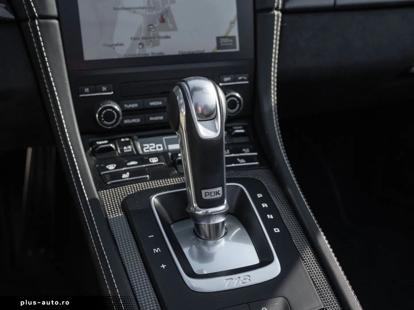 PORSCHE Boxster GTS 4.0 PDK CarPlay BOSE Navi LED