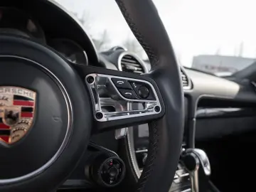 PORSCHE Boxster GTS 4.0 PDK CarPlay BOSE Navi LED