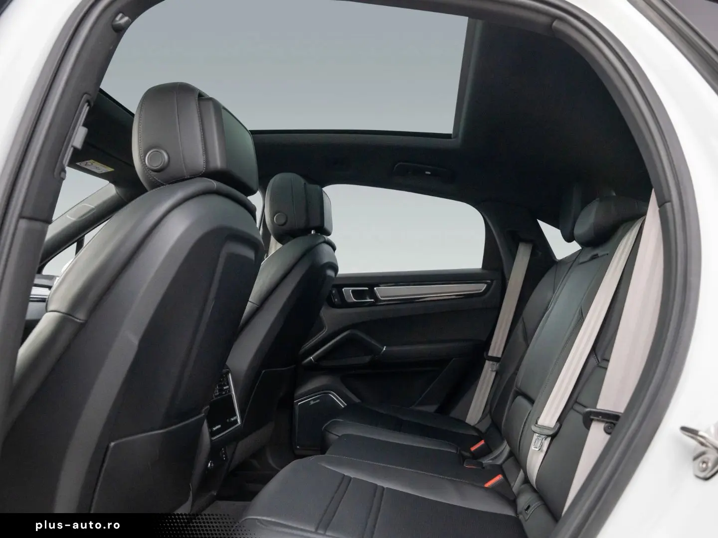 PORSCHE Cayenne Coupe Platinum Edition AHK Burmester