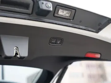 PORSCHE Cayenne Coupe Platinum Edition AHK Burmester