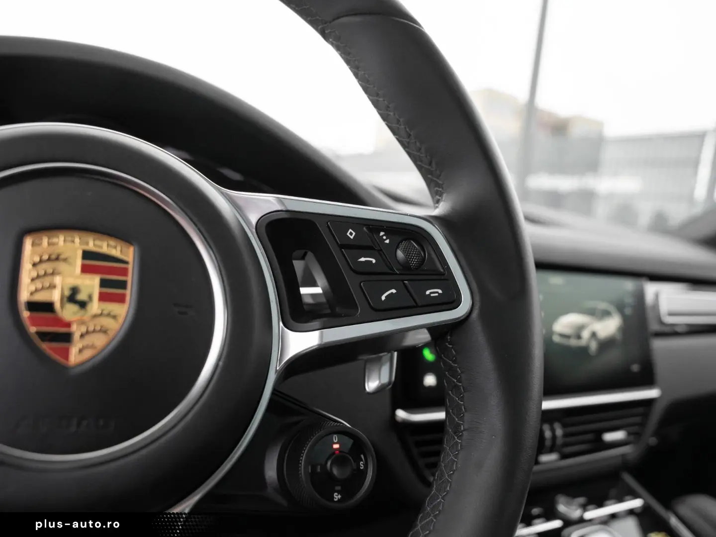 PORSCHE Cayenne Coupe Platinum Edition AHK Burmester