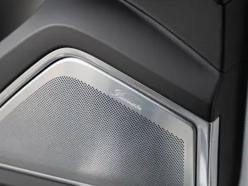 PORSCHE Cayenne Coupe Platinum Edition AHK Burmester