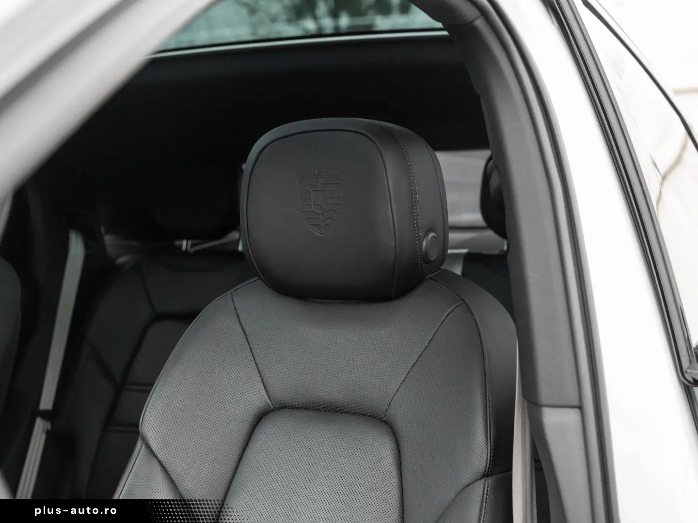 PORSCHE Cayenne Coupe Platinum Edition AHK Burmester