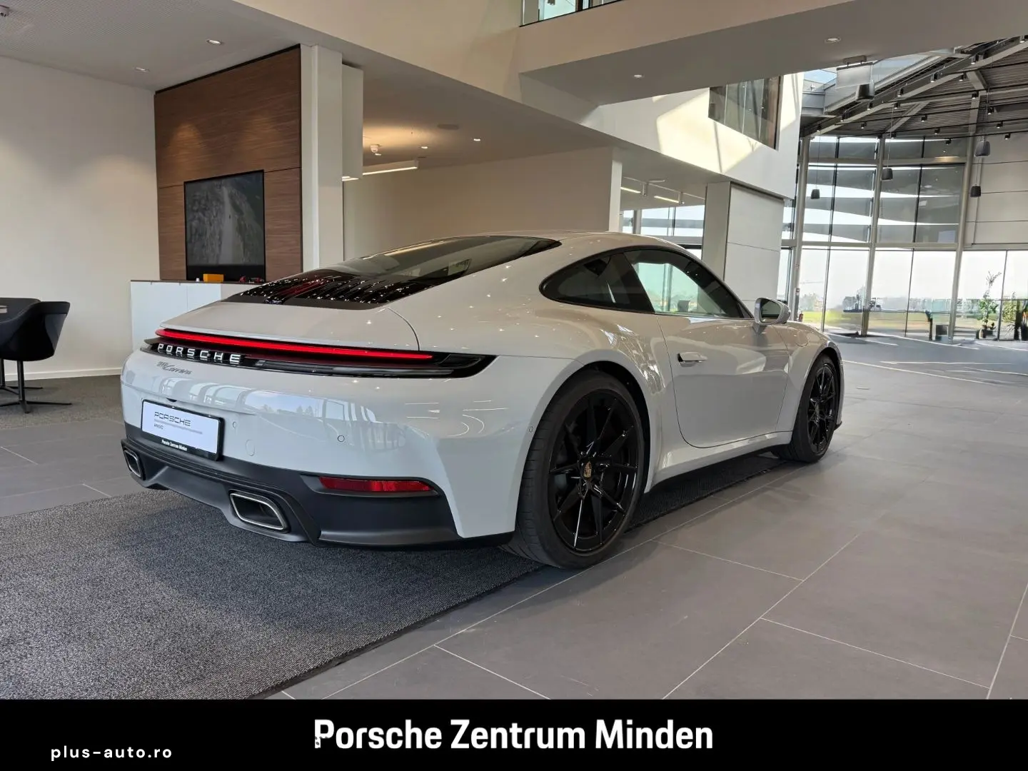 PORSCHE 992 911 Carrera InnoDrive Surround-View BOSE