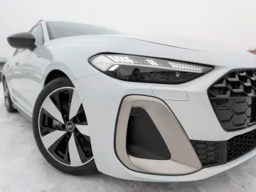 AUDI A5 Avant TDI S-Line   MATRIX B&O HUD TECH  19