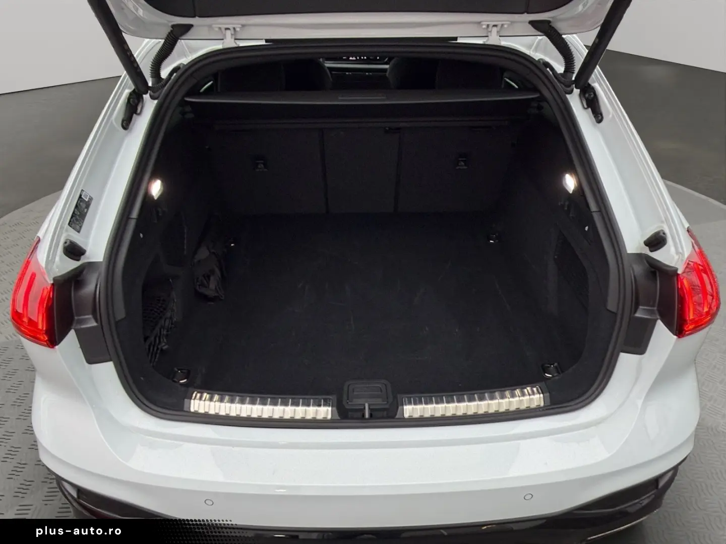 AUDI A5 Avant 2.0 TFSI S-tronic S line NAVI ACC MATRI