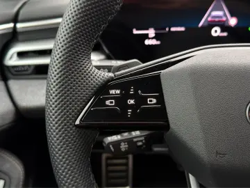 AUDI A5 Avant TDI S tronic  S line  Tech Plus