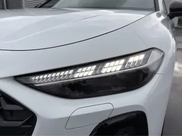 AUDI A5 Avant TDI S tronic  S line  Tech Plus