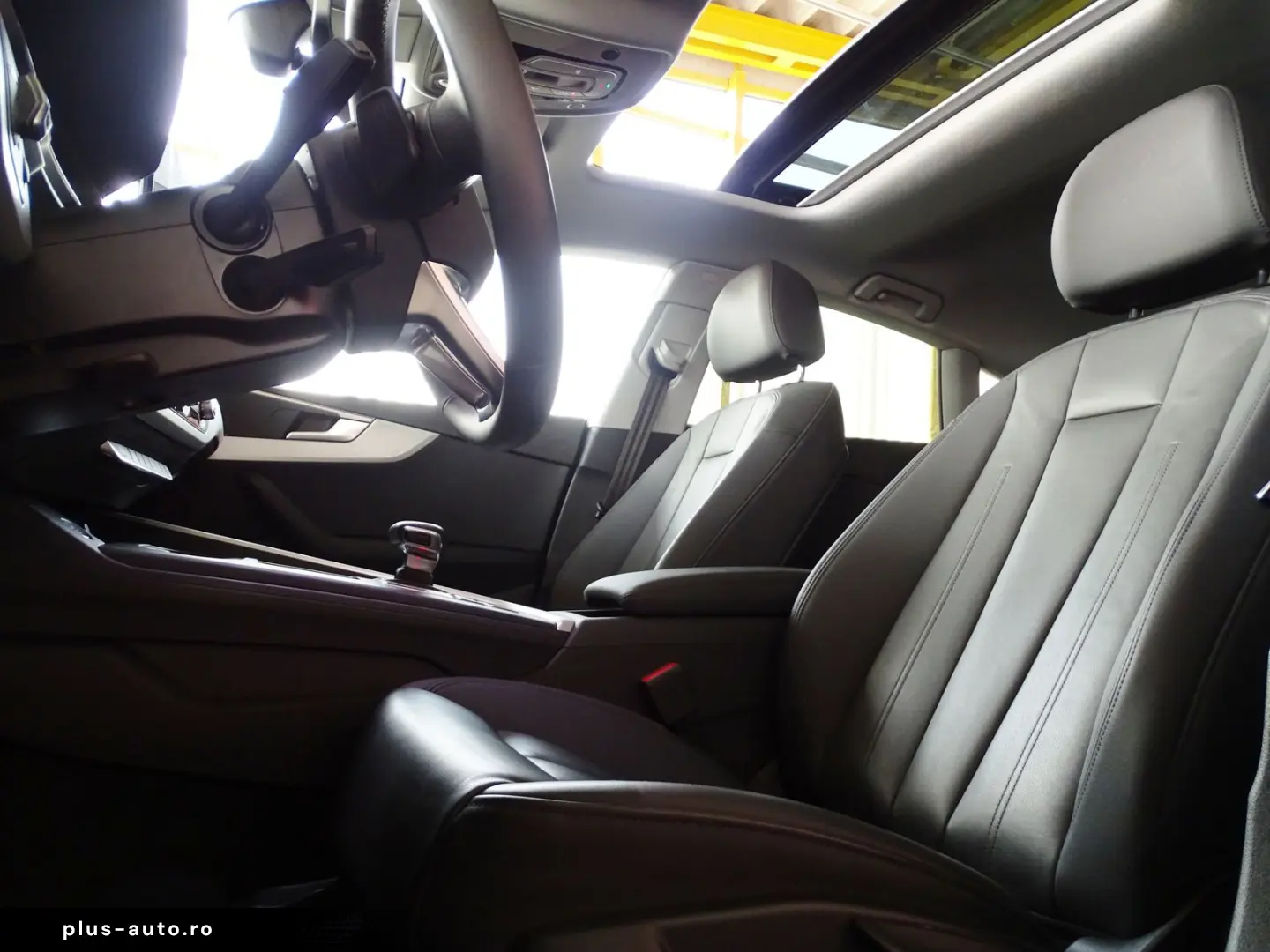 AUDI A5 35 2.0TFSI Sportback S line PANO-LEDER-MATRIX