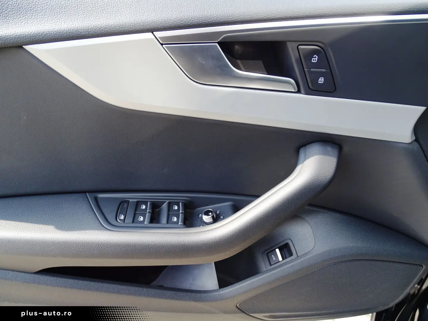 AUDI A5 35 2.0TFSI Sportback S line PANO-LEDER-MATRIX