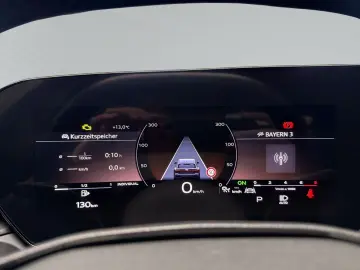 AUDI A5 Avant TFSI S line qu tro 360  AHK Matrix Navi