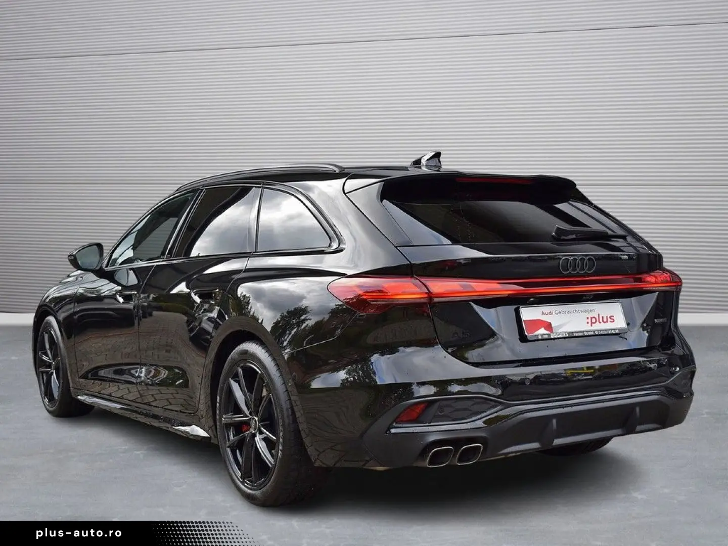 AUDI A5 Avant TDI quattro  S-line Matrix AHK HuD 360