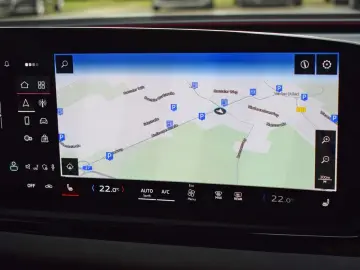 AUDI A5 Avant TDI quattro  S-line Matrix AHK HuD 360