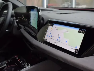 AUDI A5 Avant TDI quattro  S-line Matrix AHK HuD 360