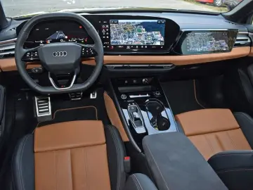 AUDI A5 Avant TDI quattro  S-line Matrix B&O RüKam