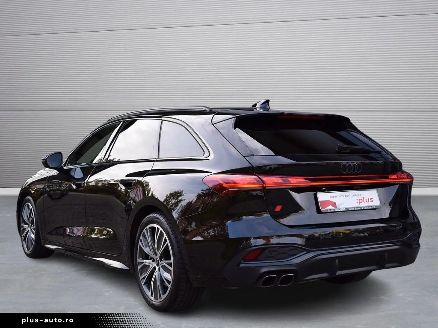 AUDI A5 Avant TDI quattro  S-line Matrix B&O RüKam