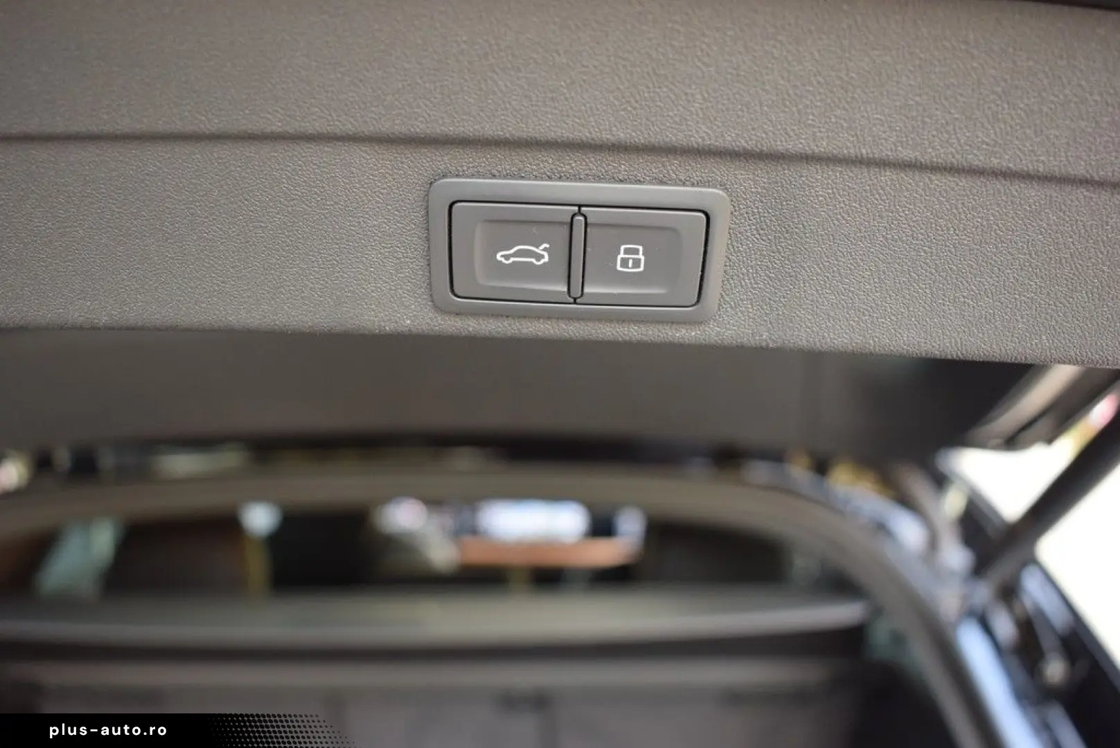 AUDI A5 Avant TDI quattro  S-line Matrix B&O RüKam