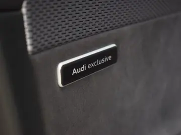 AUDI A5 Avant TDI quattro  S-line Matrix B&O RüKam